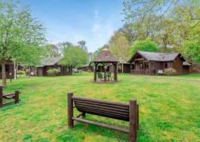 Tilford Woods Lodge Retreat